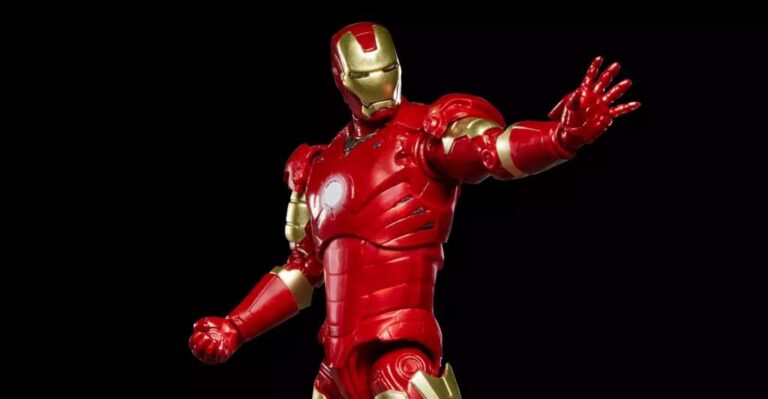 Figurine Iron Man Mark III Marvel Legends avec armure rouge et or inspirée du MCU.